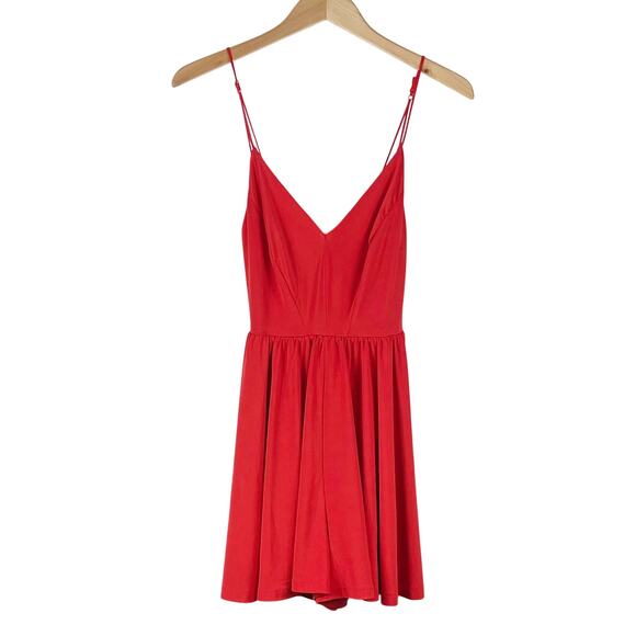 Silence + Noise Women's Coral Red Spaghetti Strap Silky Romper Size M Summer - Picture 1 of 5